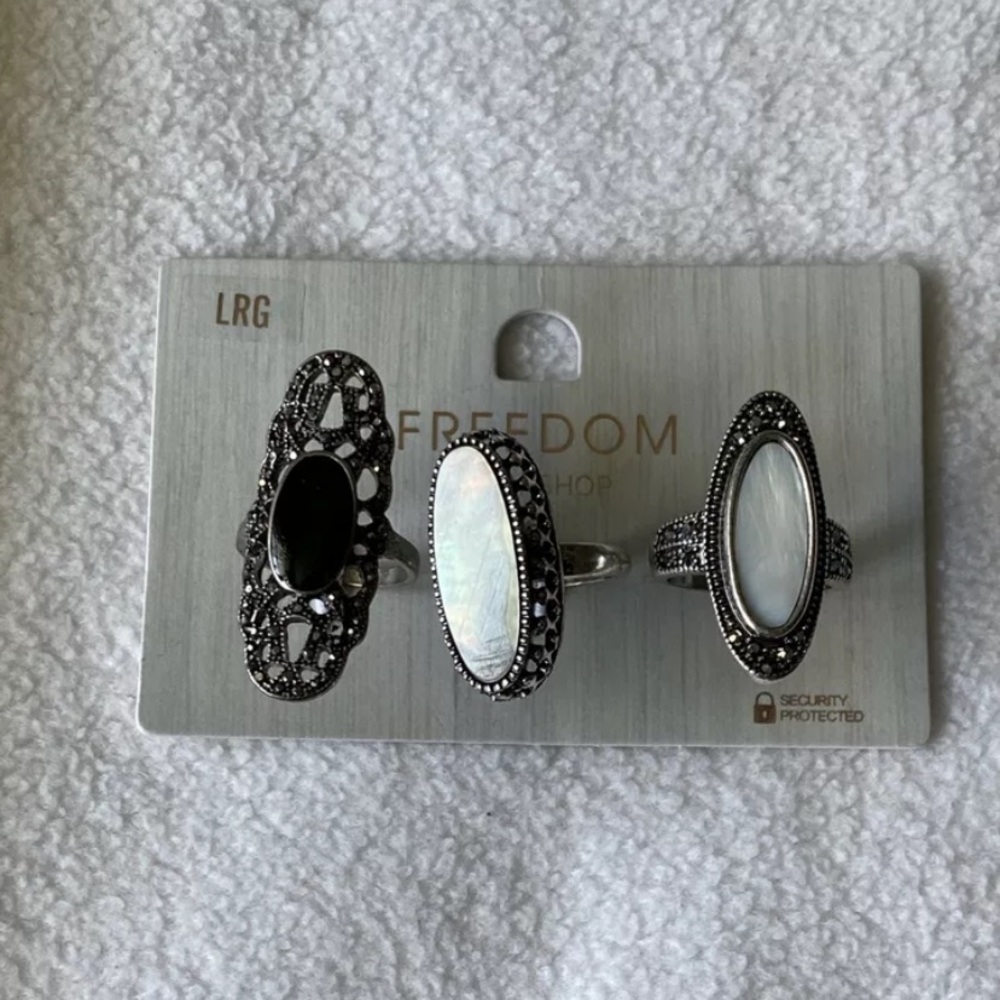 FREEDOM at TOPSHOP Nordstrom Trio Ring Set of LRG
